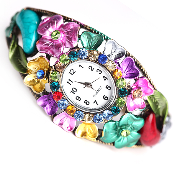 Stylish Flower Rhinestone Bangle Watch For Women
