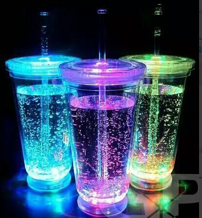 No-Spill Light Up LED Glow Cup With Lid